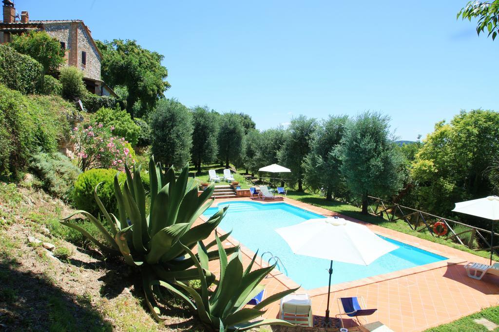 Agriturismo Podere Luchiano Амелиа Екстериор снимка